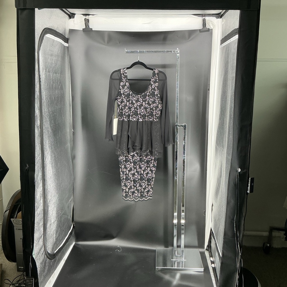 Elegant Black and White Floral Mini Dress